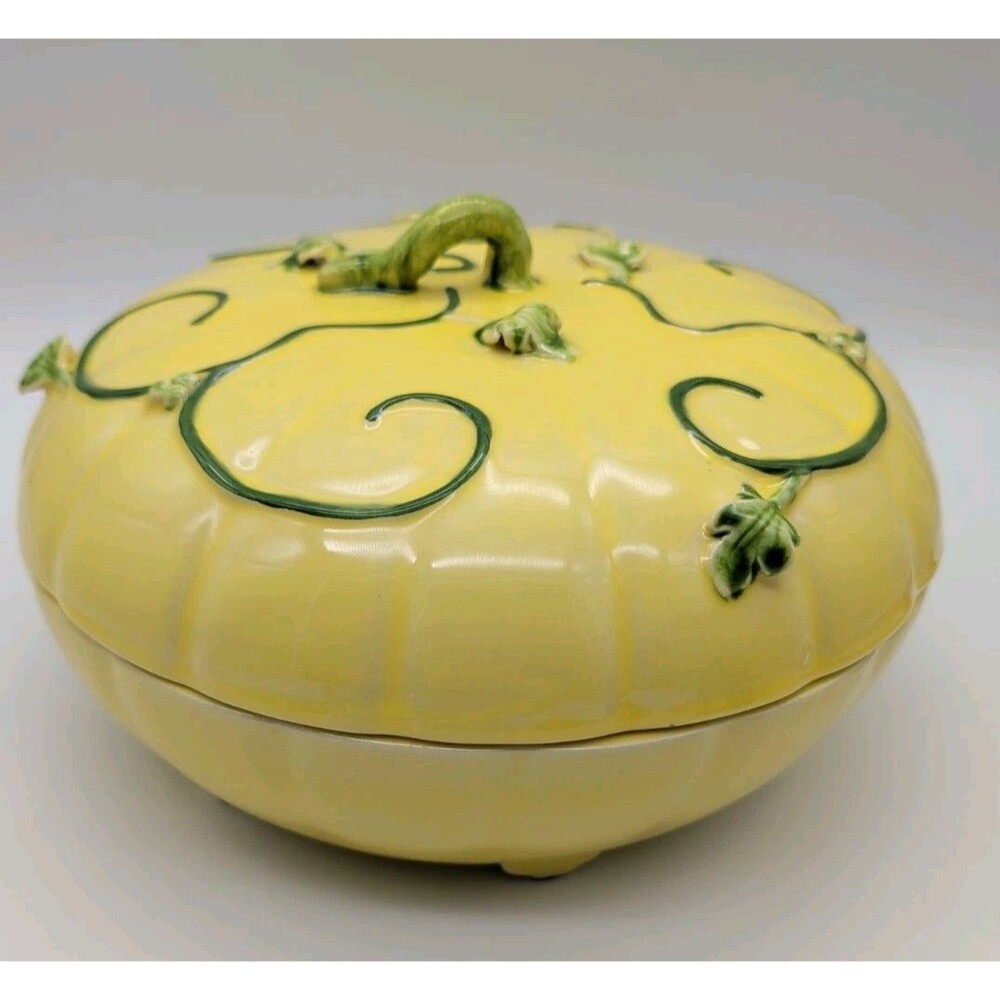 Vtg Yellow Squash Pumpkin Ceramic Tureen With Lid Figural Vines  Majolica Melon